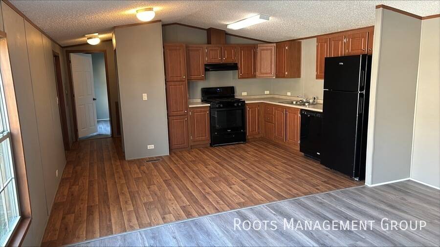 For Rent 2220 Dunkelburg Rd, Fort Wayne, IN 46819 (Unspecified