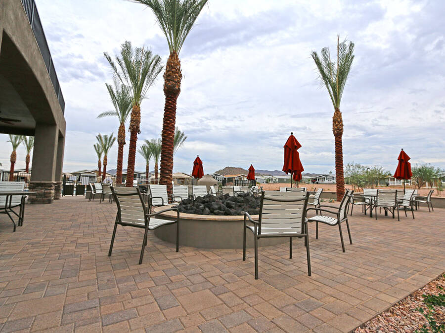 ViewPoint Golf Resort 23 Homes Available 8700 East University Drive