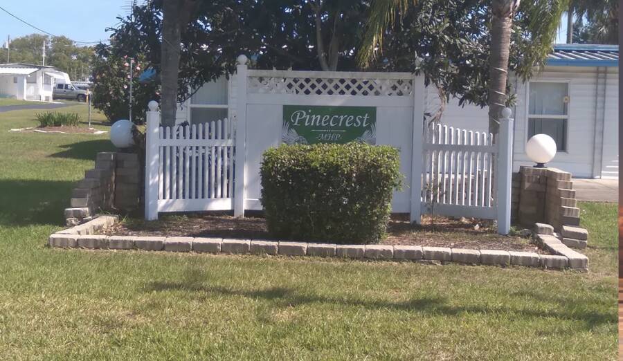 Pinecrest Mobile Home Park 6043 Harriet Street, Zephyrhills, FL 33542