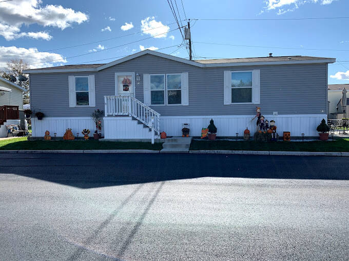 Tower Trailer Park 26 Dalbert St, Carteret, NJ 07008