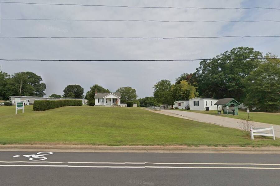 Westover Manor 4020 Westover Drive, Danville, VA 24541