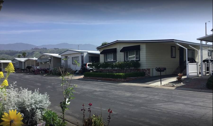 Foothill Terrace Mobile Home Park 4095 Fruit Street, La Verne, CA 91750