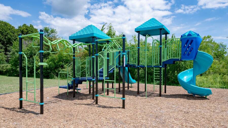 Frenchtown VillaElizabeth Woods 4 Homes Available 1250 Paree