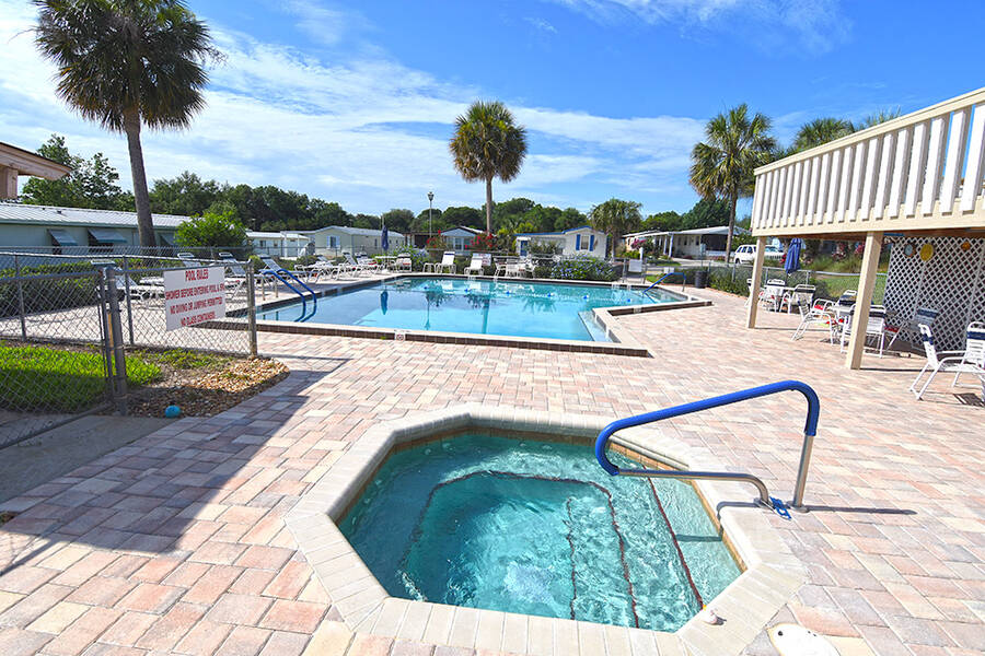 Lakeside Terrace 2 Homes Available 24 Sunrise Lane, Fruitland Park