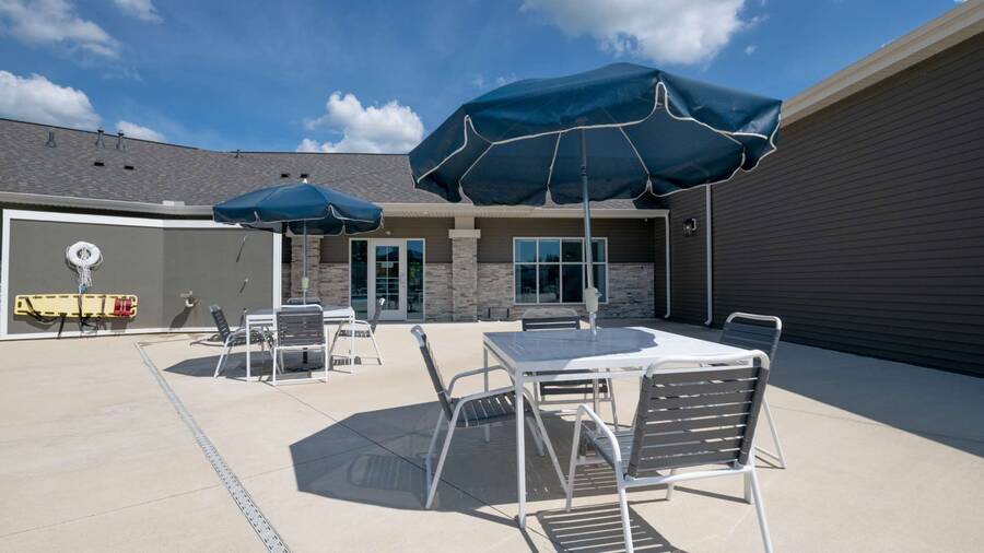 Frenchtown VillaElizabeth Woods 4 Homes Available 1250 Paree