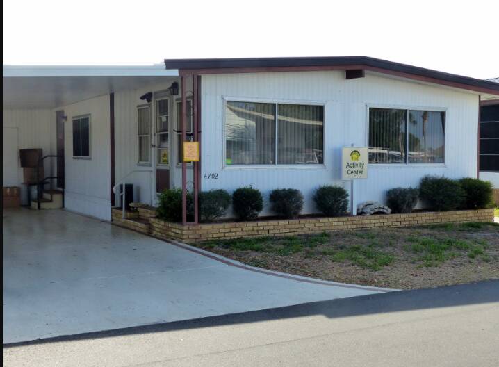 Oakwood Estates Mobile Home Park 4028 Rolling Oaks Drive, Winter