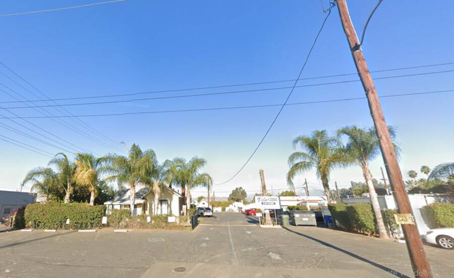 Palm Trailer Ct 1011 W La Cadena Dr, Riverside, CA 92501