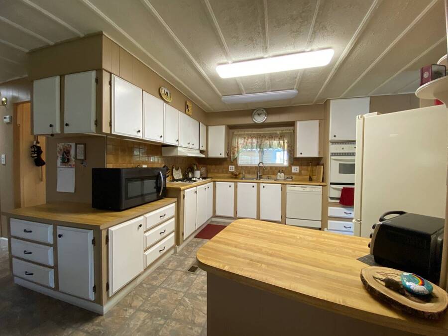 For Sale 2400 Alpine Blvd 8, Alpine, CA 91901 Double Wide