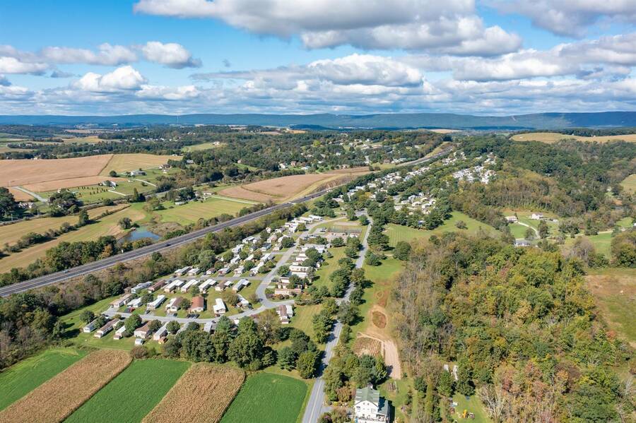 Glencrest Mobile Home Park 6000 Glencrest Rd, Slatington, PA 18080