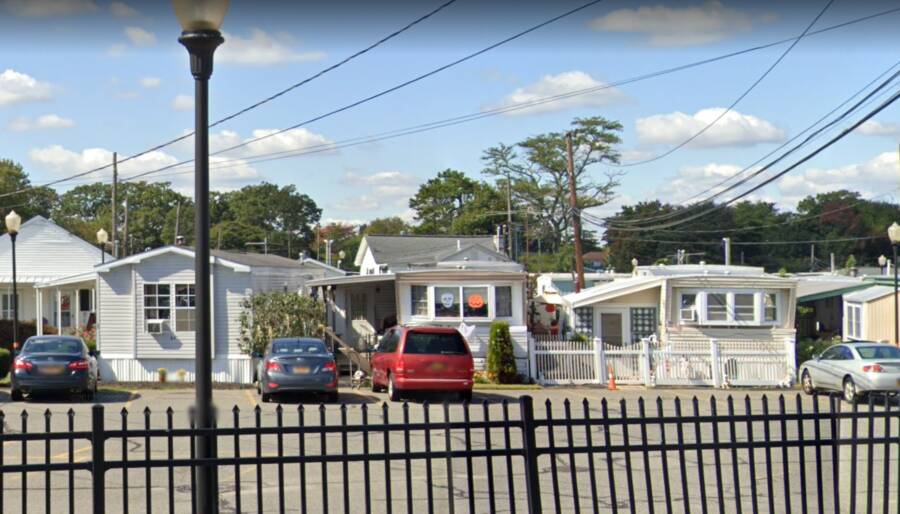 Gildersleeve Park for Mobile Homes 600 Broadway, Amityville, NY 11701