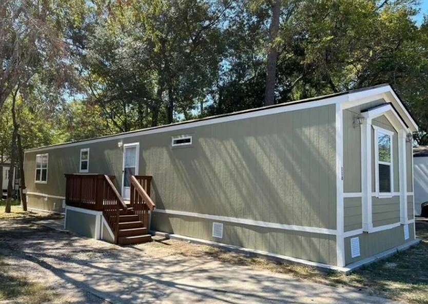 Conroe Mobile Estates 2207 N 1st St, Conroe, TX 77301