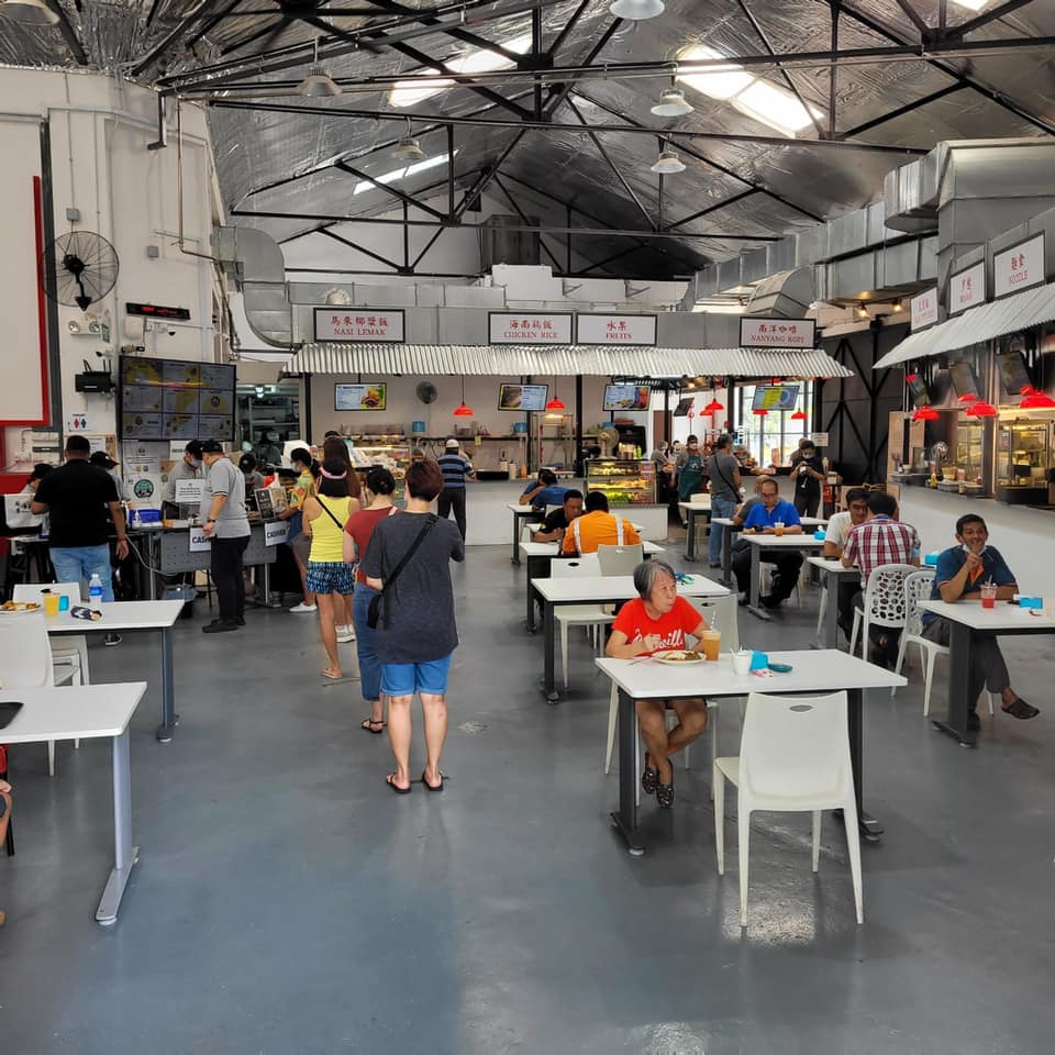 [Singapore] Crowds show up to support Dignity Kitchen in Boon Keng after its appeal to fill