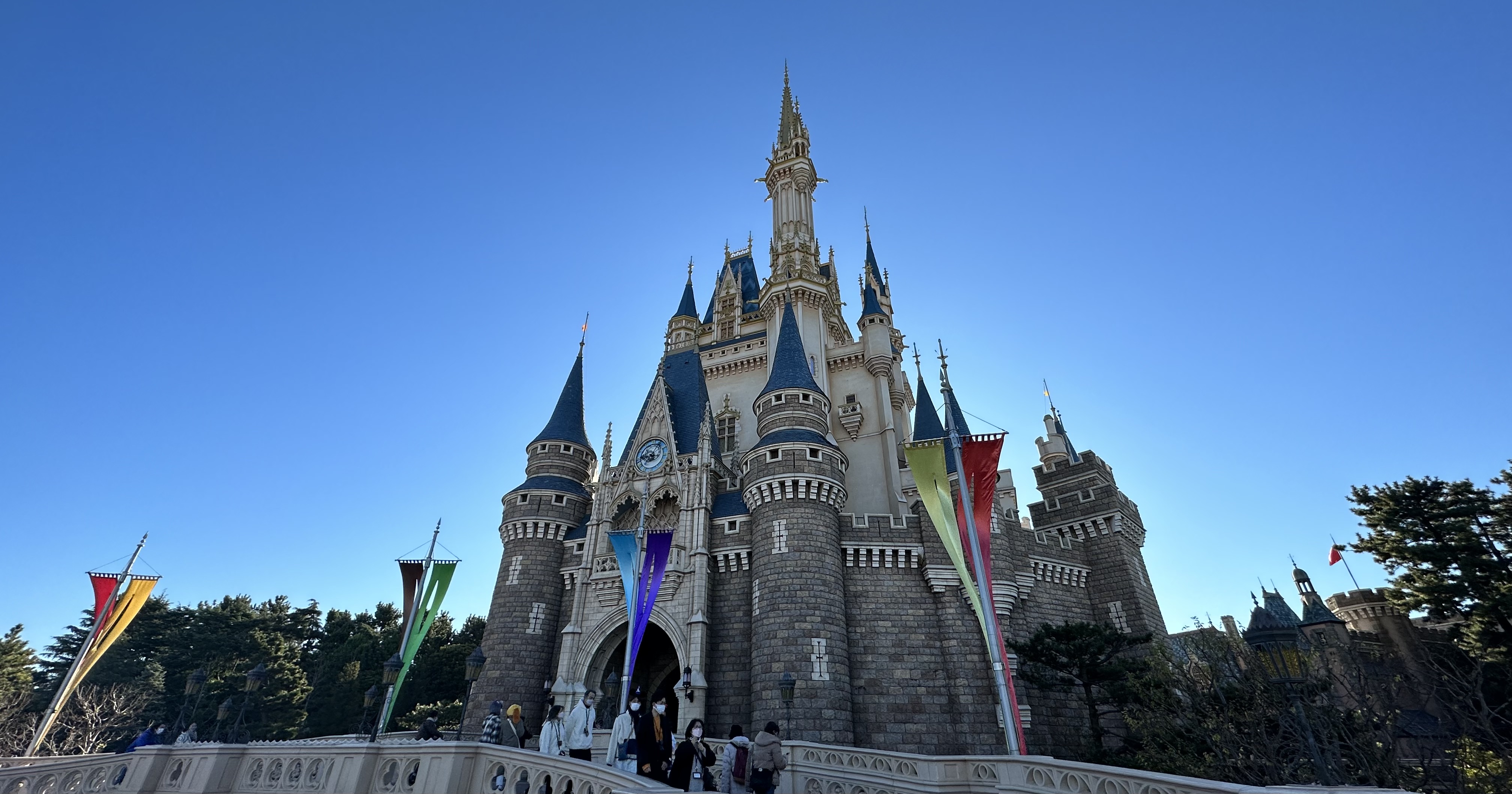 Tokyo Disneyland & Universal Studios Japan set to raise 1day ticket