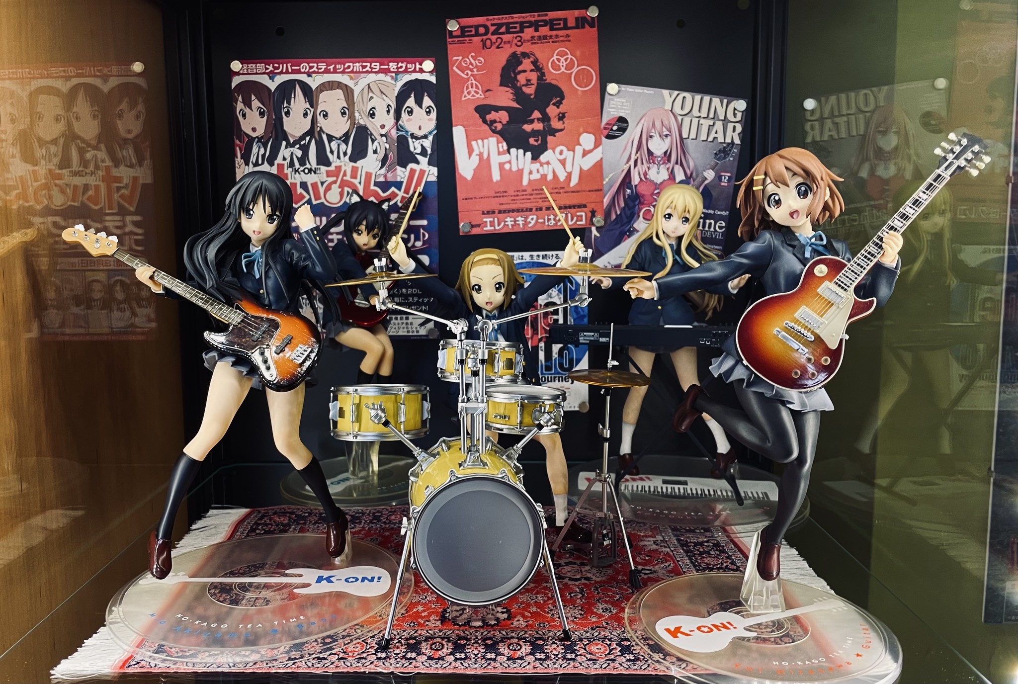 What is your favorite anime figure set? AnimeFigures