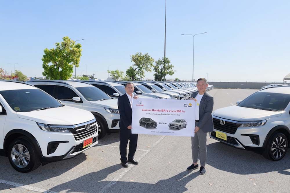 โลกธุรกิจ ฮอนด้าจับมือธุรกิจรถเช่าChic Car Rent ลุยส่งมอบฮอนด้าบีอาร์