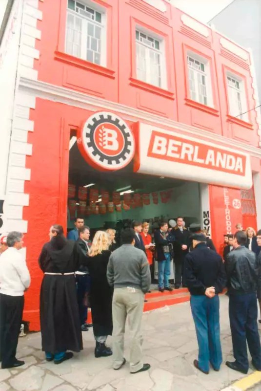 No aniversário da Berlanda, o grupo celebra 30 anos e sorteia 30