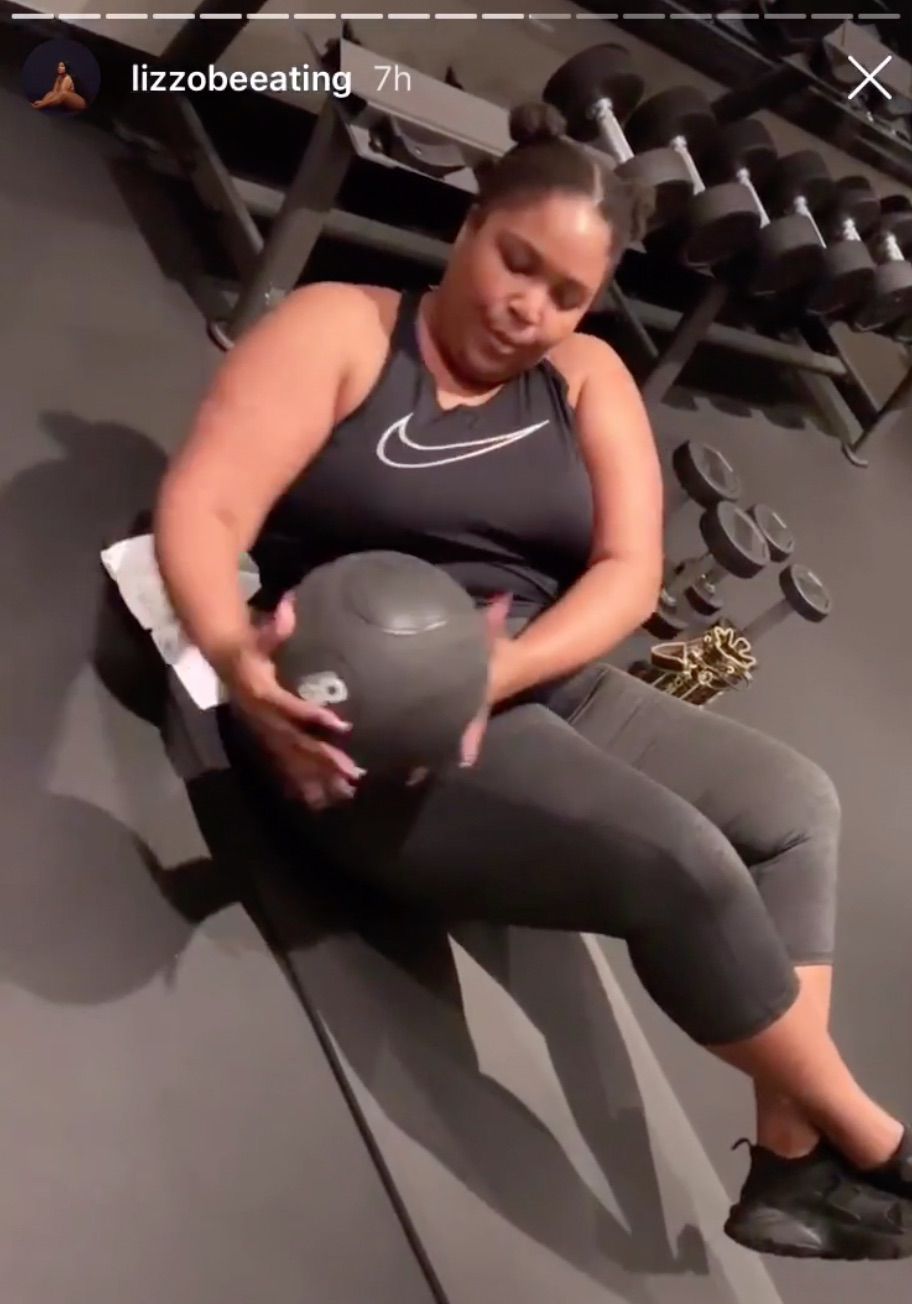 The Workouts Lizzo Does On the Road Include Barbell Back Squats, Lat