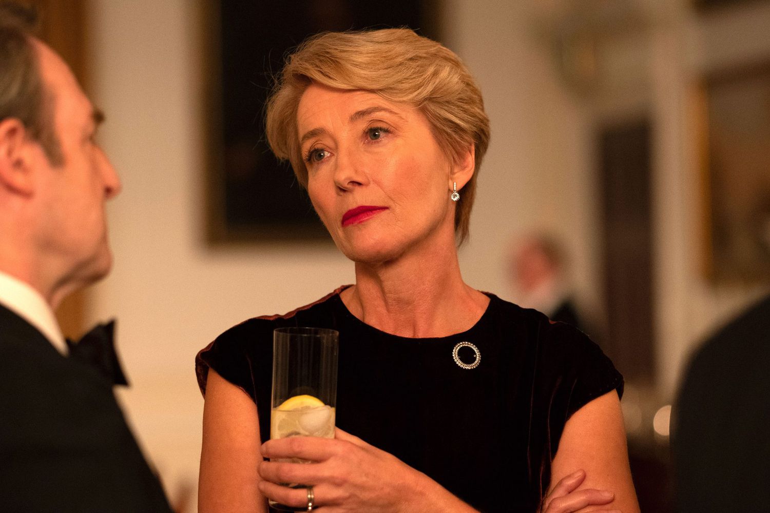 Emma Thompson Criticizes Utterly Unbalanced Movie Romances Between Men And Women | Ew.com