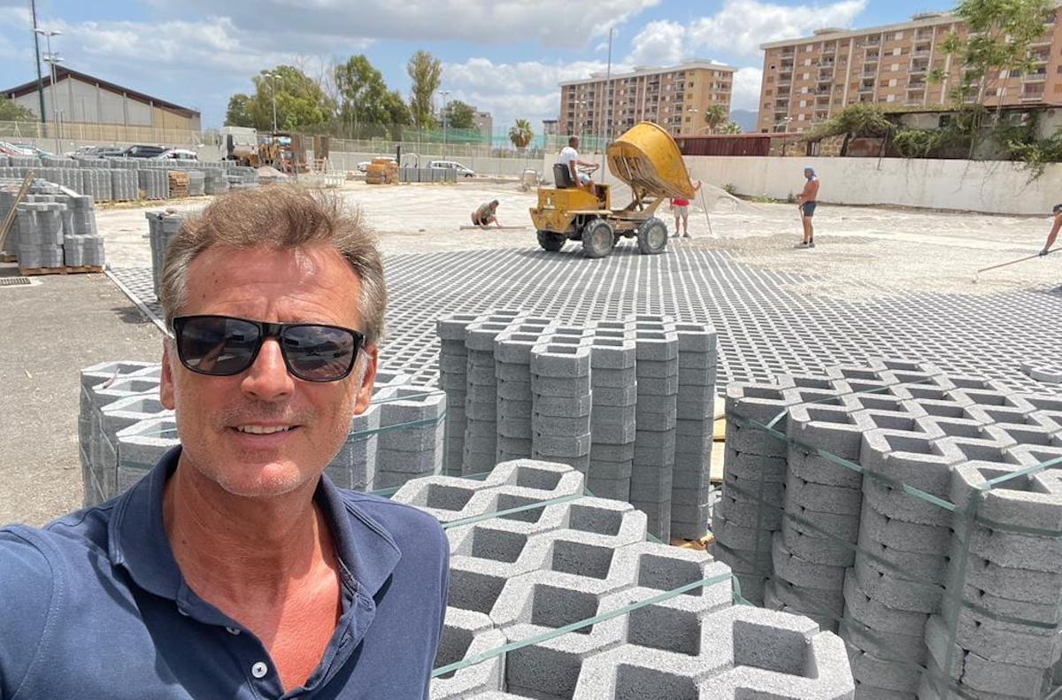 La svendita improvvisa di una srl e due strani contratti che portano a