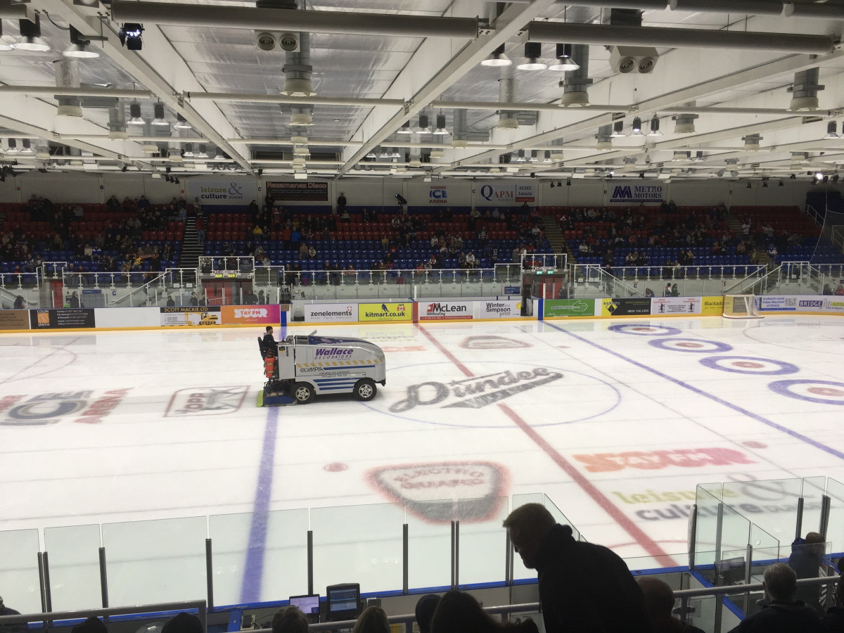 Dundee Ice Arena •