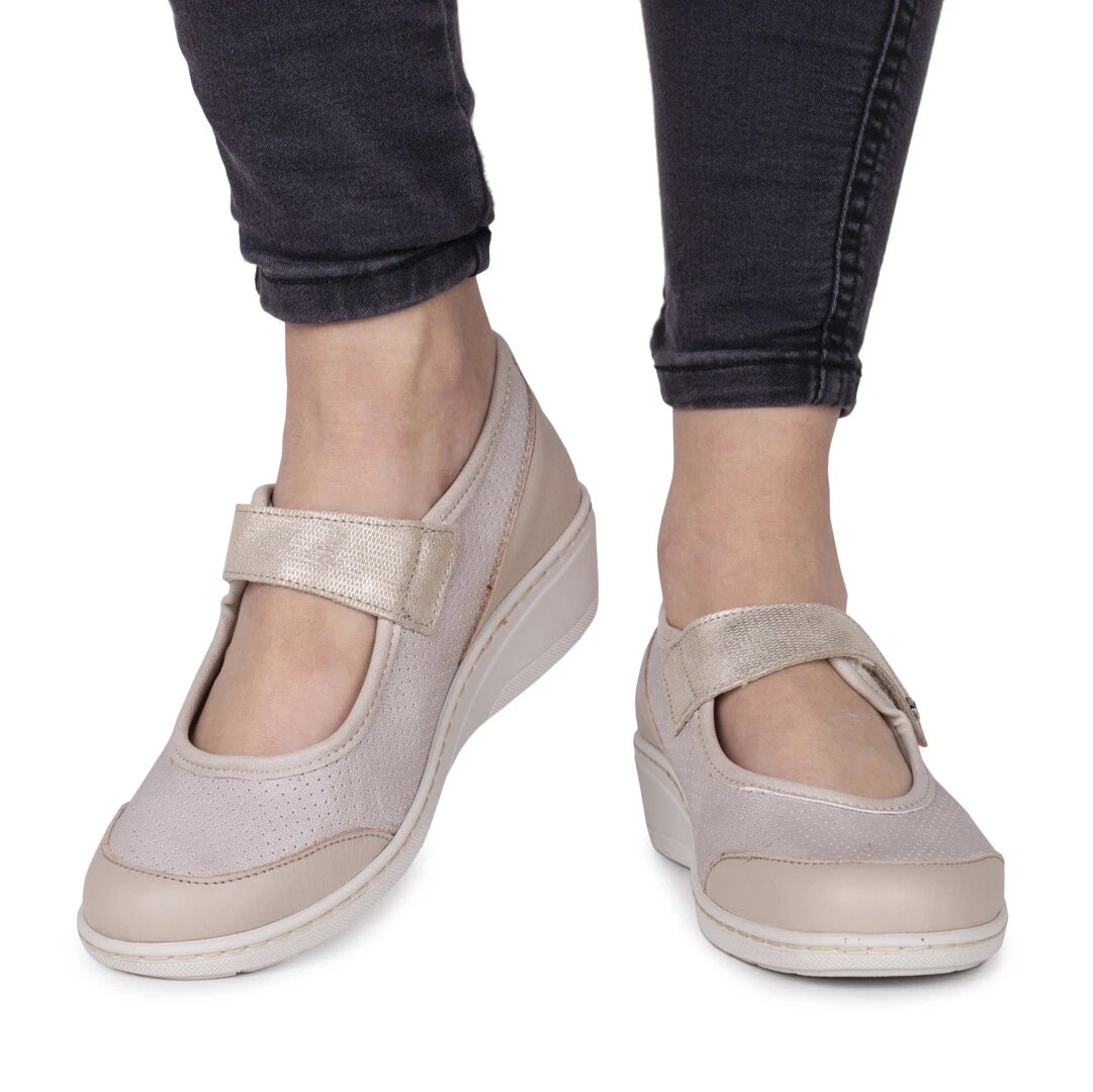 Women's "Sabina" Leather Mary Jane Shoes Beige