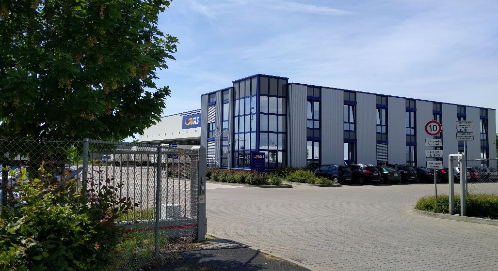 GLS in Bornheim (Depot 50) Paketzentrum von GLS