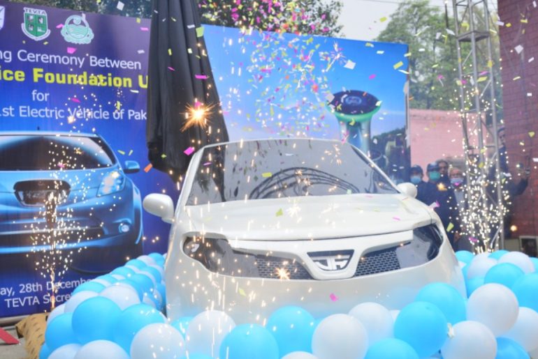 Overseas Pakistanis Gift Their Country Its First Electric Car PakWheels Blog