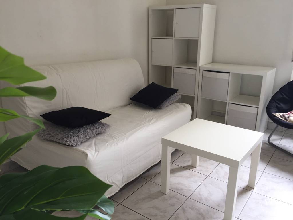 Location meublée studio 24 m² Marseille 13E 24 m² 450 € De
