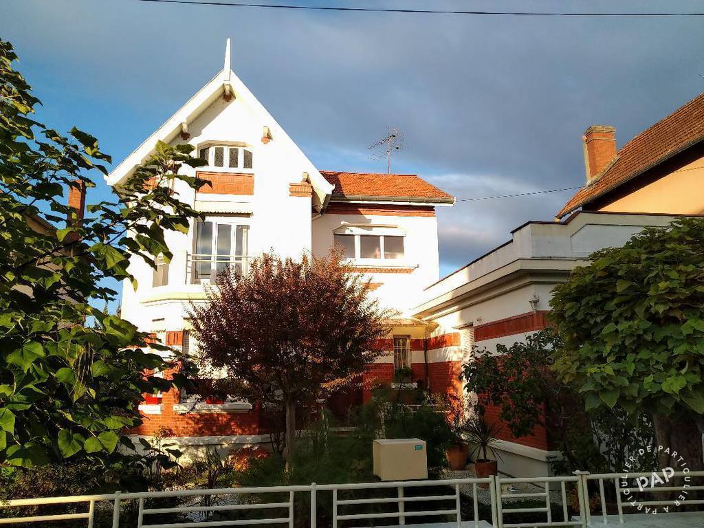 Vente maison 140 m² Carmaux (81400) 140 m² 235.000 € De