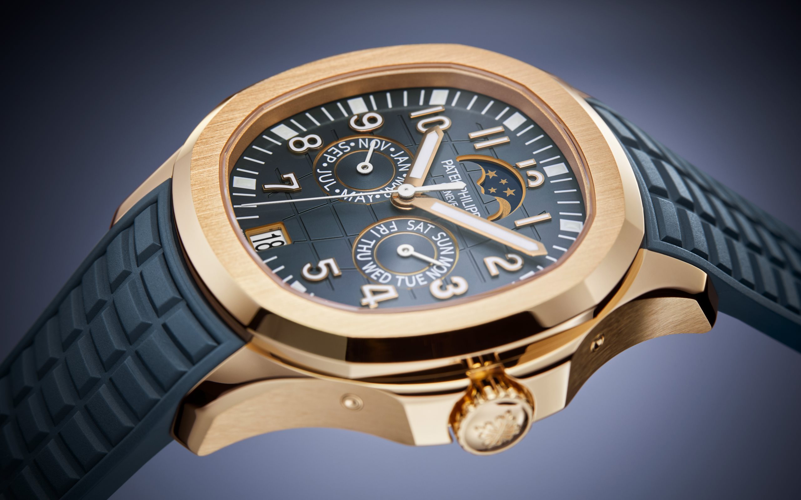 Patek Philippe Aquanaut Ref. 5261R001 Rose Gold