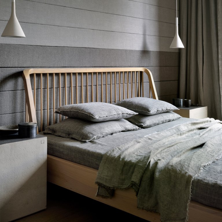 Ethnicraft Bett Spindle kaufen · Pfister