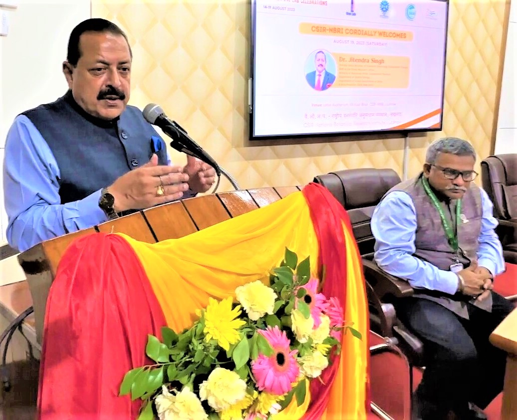 Dr Jitendra Singh unveils new variety “Lotus” flower developed by