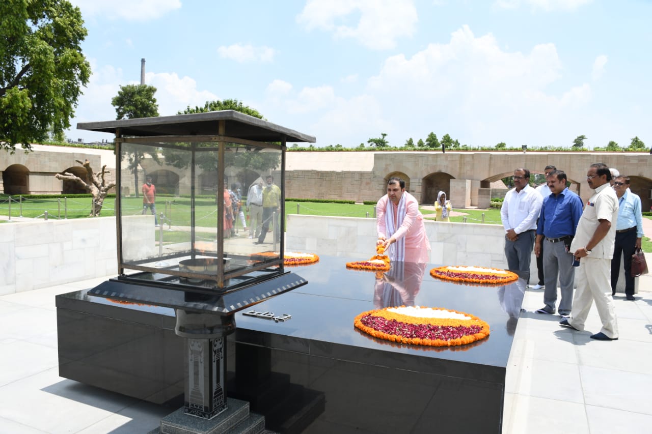 New KVIC Chairman Manoj Kumar prioritises setting up of micro and small units SMEVENTURE