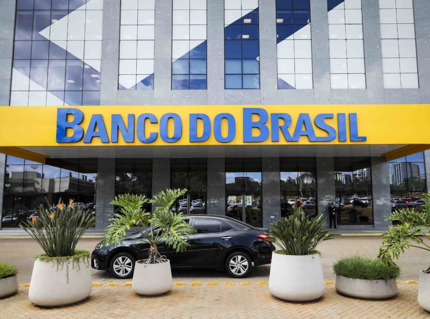 Banco do Brasil impõe quarentena a servidores que viajaram
