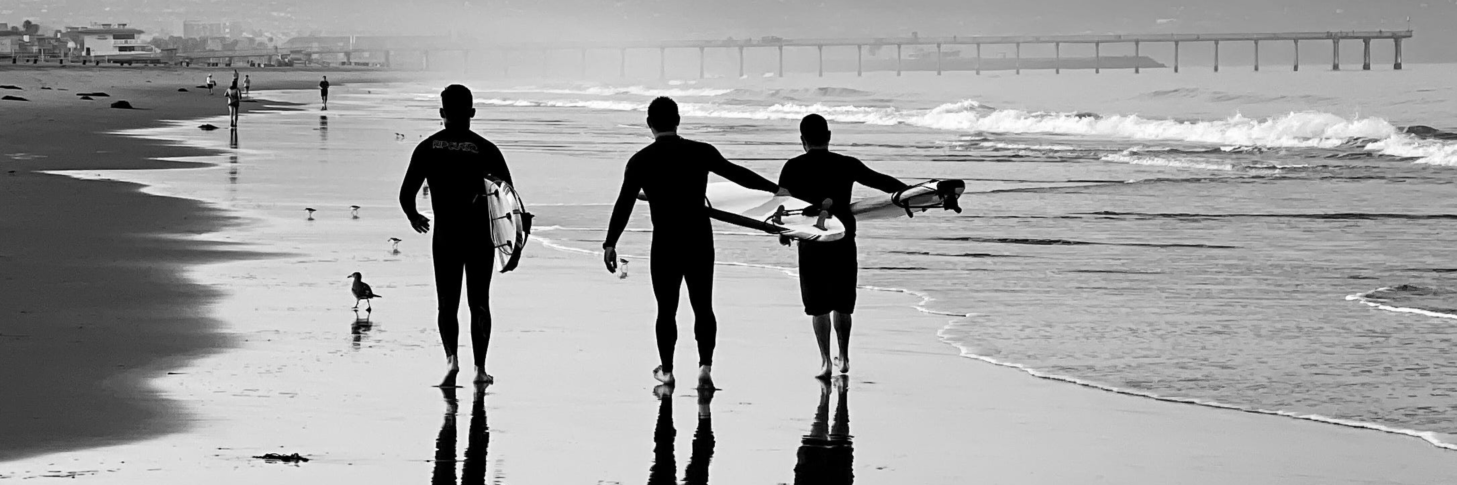 People in Black & White Posters & Wall Art Prints Buy Online at