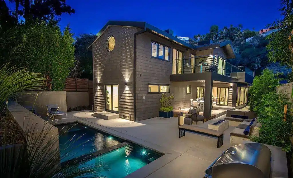 DK Metcalf's House Seahawks WR Reportedly Spends 6.8 Million on 2 Homes