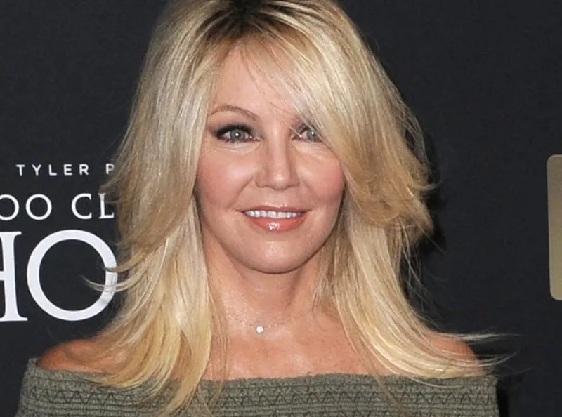 Heather Locklear va beaucoup mieux Après une descente aux enfers, l