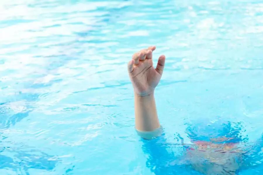 None of the family members could notice him and he was drowned to death