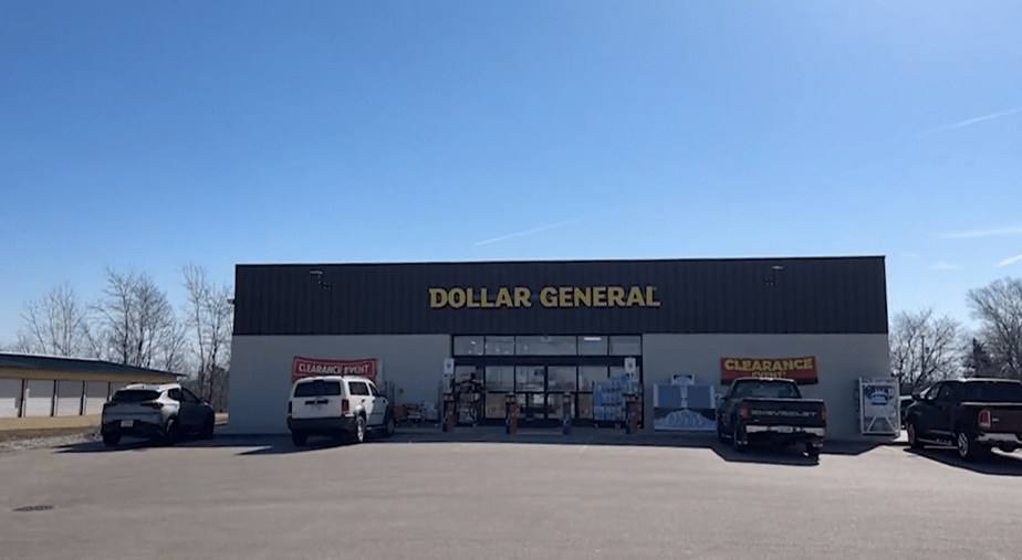 Staff Exodus Dollar General Employees Stage Mass Resignation, Citing