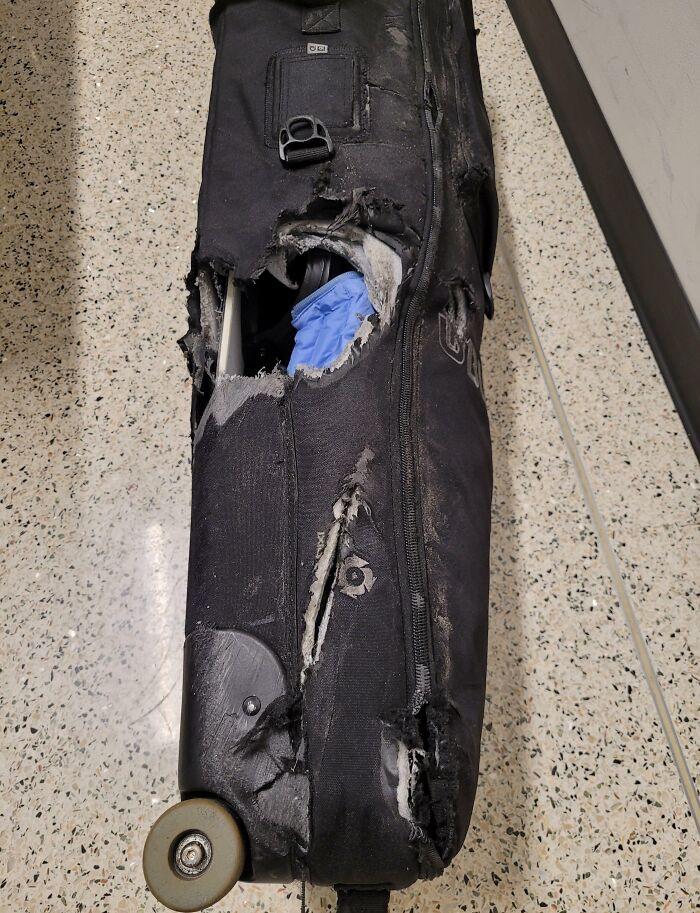 People Are Sharing Photos Of Their Baggage Completely Ruined By