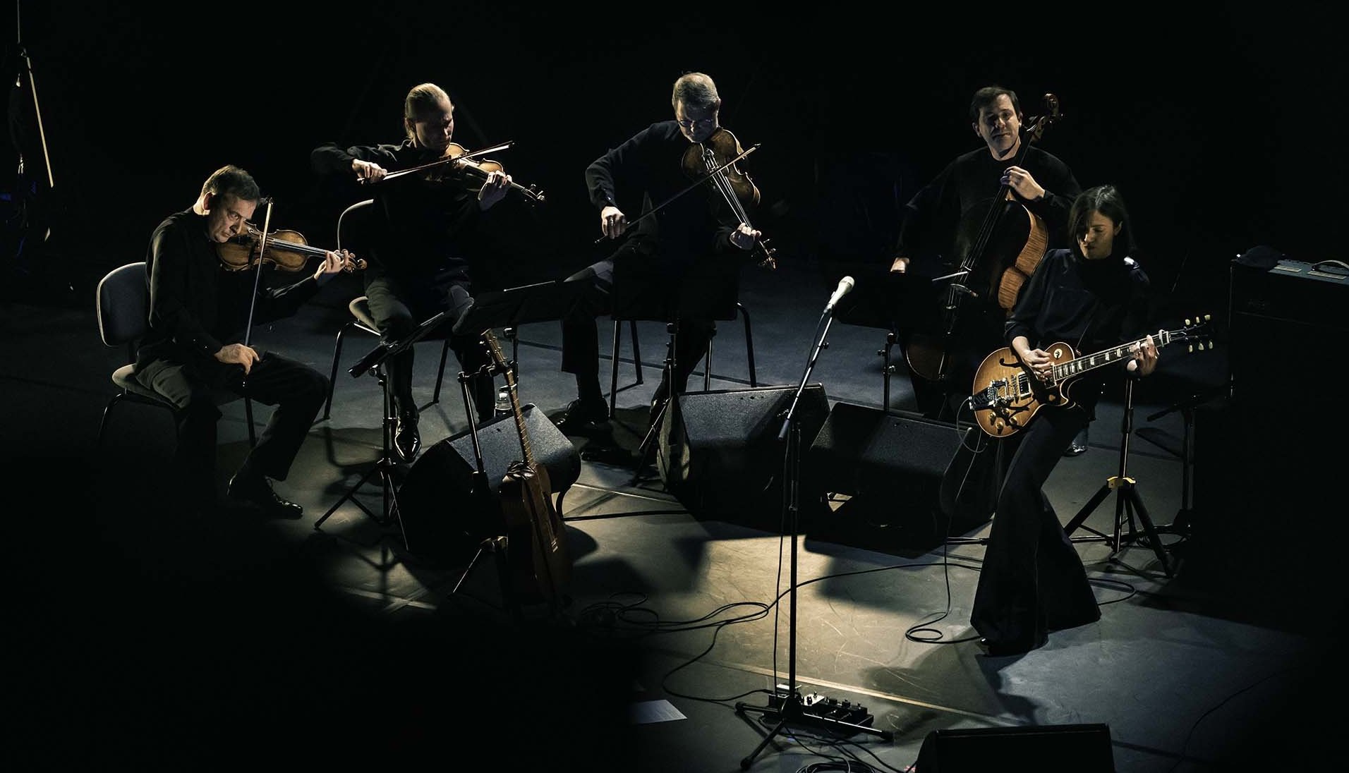 Keren Ann dans les cordes des Debussy