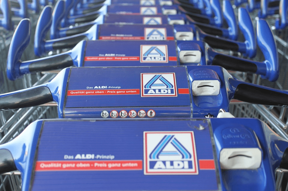 Aldi vs Walmart Which One Has Cheaper Prices?