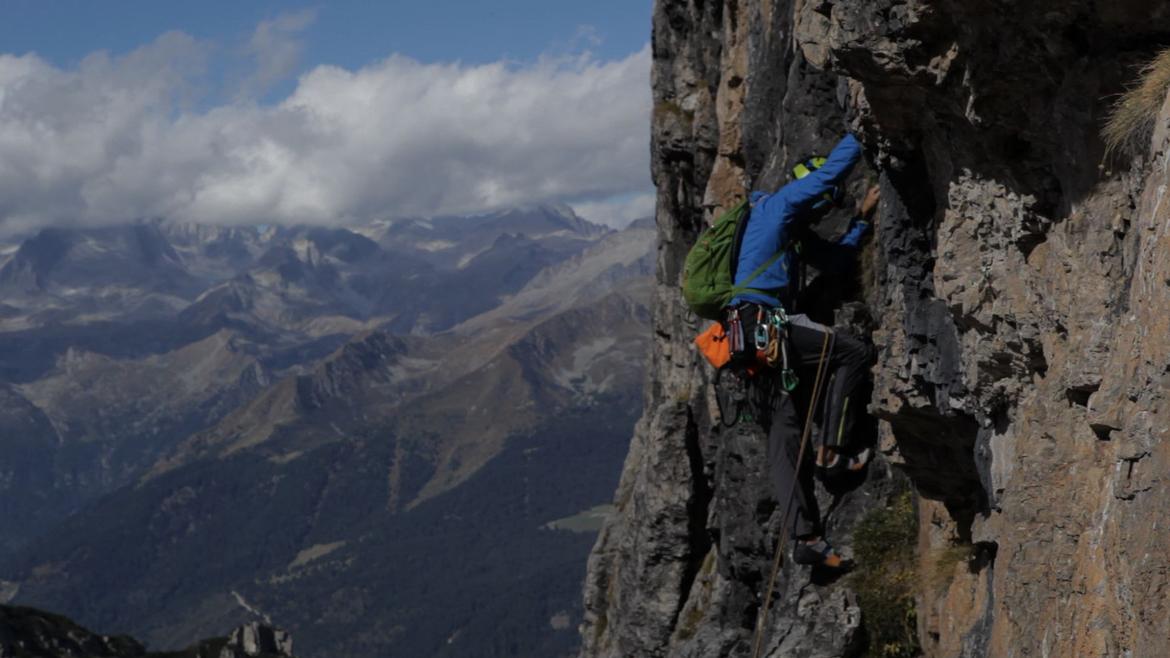 “Oltre il confine” vince il Premio Città di Imola al Trento Film