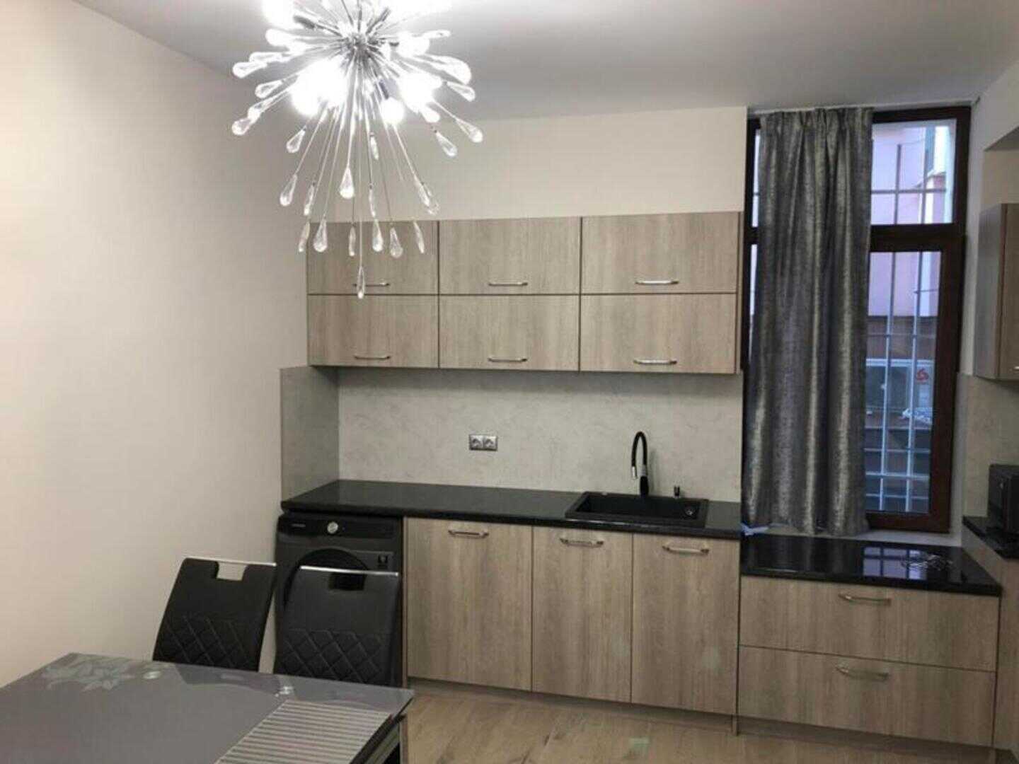 700 € Apartment for Rent Centar, Plovdiv, Bulgaria