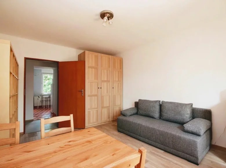 2 room apartment for sale in Krakow, Poland for €137,589 listing 2261321