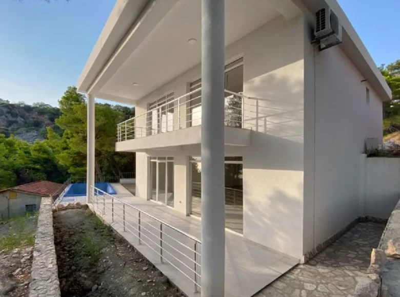 3 bedroom house for sale in Bar, Montenegro for €260,000 listing 1854664