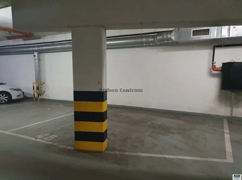 Commercial for sale in Budapest, Hungary for €31,157 listing 1881020