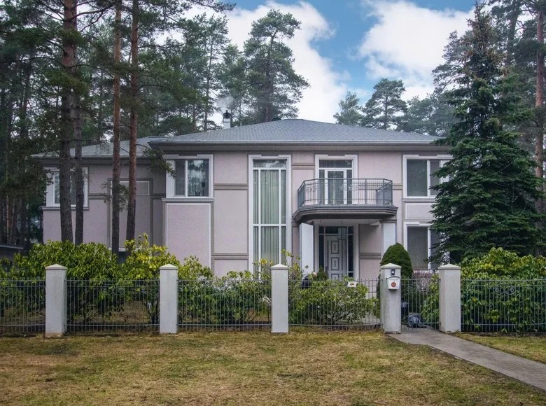4 bedroom house for sale in Jurmala, Latvia for €2,700,000 listing