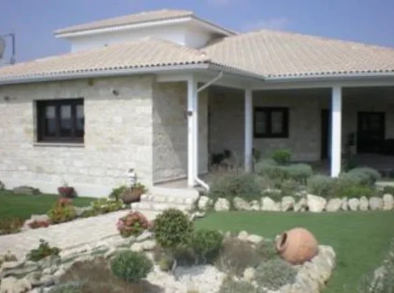 4 bedroom house for sale in Maroni, Cyprus for €497,000 listing 2341382