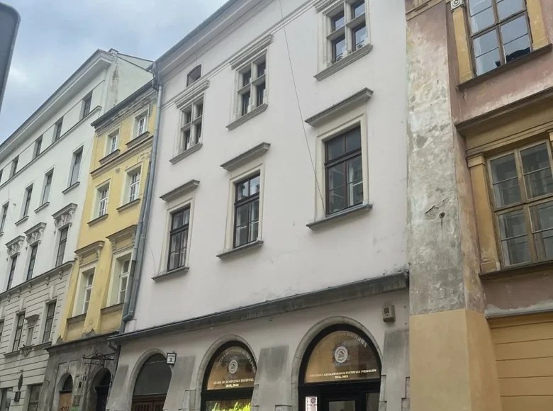 2 room apartment for sale in Krakow, Poland for €200,753 listing 2226236